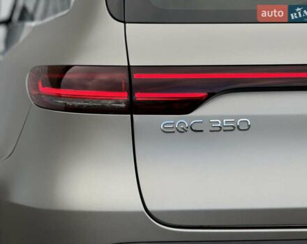 Серый Мерседес EQC, объемом двигателя 0 л и пробегом 58 тыс. км за 31999 $, фото 11 на Automoto.ua