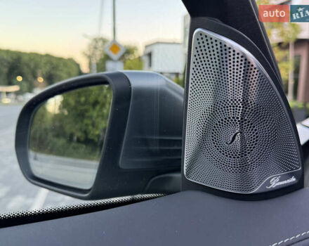 Серый Мерседес EQC, объемом двигателя 0 л и пробегом 90 тыс. км за 36800 $, фото 75 на Automoto.ua