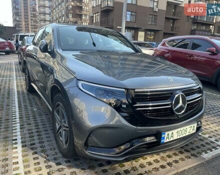Серый Мерседес EQC, объемом двигателя 0 л и пробегом 25 тыс. км за 39500 $, фото 4 на Automoto.ua