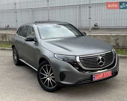 Серый Мерседес EQC, объемом двигателя 0 л и пробегом 158 тыс. км за 29900 $, фото 1 на Automoto.ua