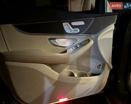 Сірий Мерседес EQC, об'ємом двигуна 0 л та пробігом 52 тис. км за 43500 $, фото 8 на Automoto.ua