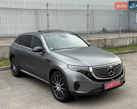 Серый Мерседес EQC, объемом двигателя 0 л и пробегом 158 тыс. км за 29900 $, фото 3 на Automoto.ua