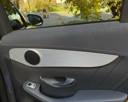 Серый Мерседес EQC, объемом двигателя 0 л и пробегом 30 тыс. км за 39900 $, фото 24 на Automoto.ua