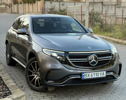 Серый Мерседес EQC, объемом двигателя 0 л и пробегом 30 тыс. км за 38900 $, фото 1 на Automoto.ua