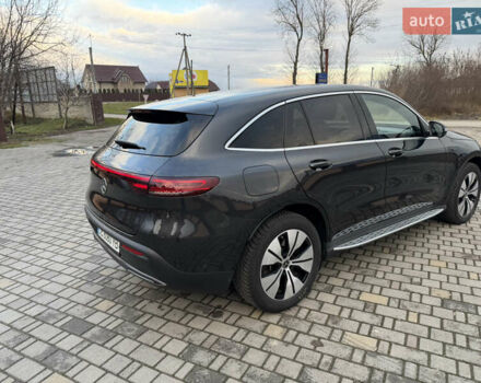 Сірий Мерседес EQC, об'ємом двигуна 0 л та пробігом 66 тис. км за 38800 $, фото 8 на Automoto.ua