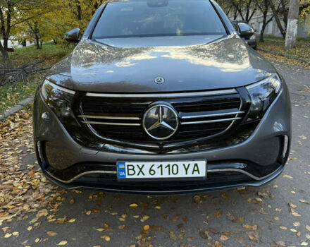Серый Мерседес EQC, объемом двигателя 0 л и пробегом 30 тыс. км за 39900 $, фото 43 на Automoto.ua