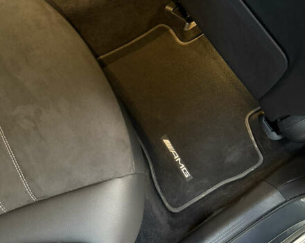 Серый Мерседес EQC, объемом двигателя 0 л и пробегом 30 тыс. км за 38900 $, фото 14 на Automoto.ua