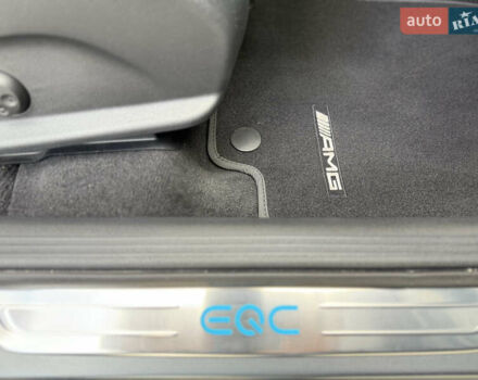 Серый Мерседес EQC, объемом двигателя 0 л и пробегом 9 тыс. км за 47000 $, фото 38 на Automoto.ua