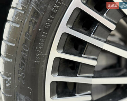 Серый Мерседес EQC, объемом двигателя 0 л и пробегом 9 тыс. км за 47000 $, фото 15 на Automoto.ua