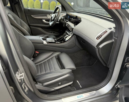 Серый Мерседес EQC, объемом двигателя 0 л и пробегом 9 тыс. км за 47000 $, фото 26 на Automoto.ua