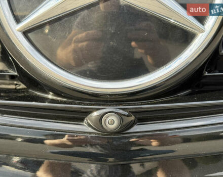 Серый Мерседес EQC, объемом двигателя 0 л и пробегом 9 тыс. км за 47000 $, фото 21 на Automoto.ua