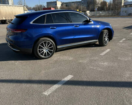 Синий Мерседес EQC, объемом двигателя 0 л и пробегом 75 тыс. км за 34500 $, фото 2 на Automoto.ua