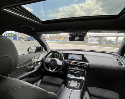 Синий Мерседес EQC, объемом двигателя 0 л и пробегом 75 тыс. км за 34500 $, фото 6 на Automoto.ua