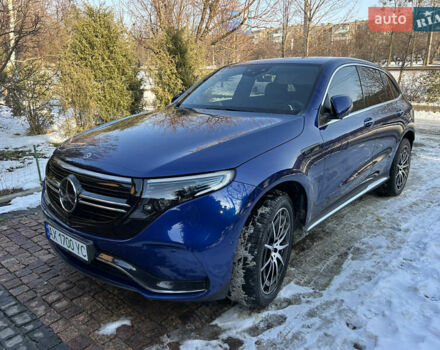 Синий Мерседес EQC, объемом двигателя 0 л и пробегом 68 тыс. км за 35500 $, фото 1 на Automoto.ua