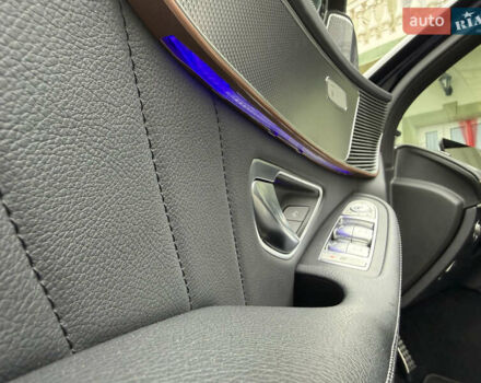 Синій Мерседес EQC, об'ємом двигуна 0 л та пробігом 90 тис. км за 33000 $, фото 59 на Automoto.ua