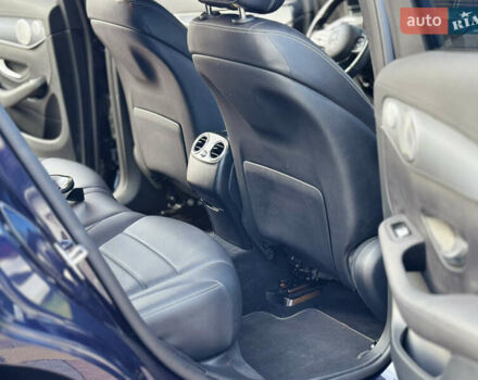 Синій Мерседес EQC, об'ємом двигуна 0 л та пробігом 67 тис. км за 35500 $, фото 33 на Automoto.ua