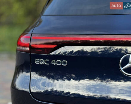 Синій Мерседес EQC, об'ємом двигуна 0 л та пробігом 67 тис. км за 35500 $, фото 16 на Automoto.ua
