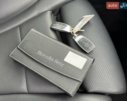 Синій Мерседес EQC, об'ємом двигуна 0 л та пробігом 150 тис. км за 30500 $, фото 11 на Automoto.ua