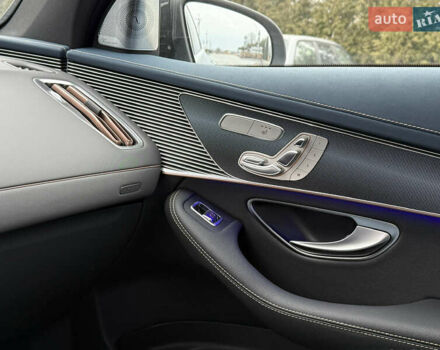 Синий Мерседес EQC, объемом двигателя 0 л и пробегом 108 тыс. км за 30900 $, фото 8 на Automoto.ua