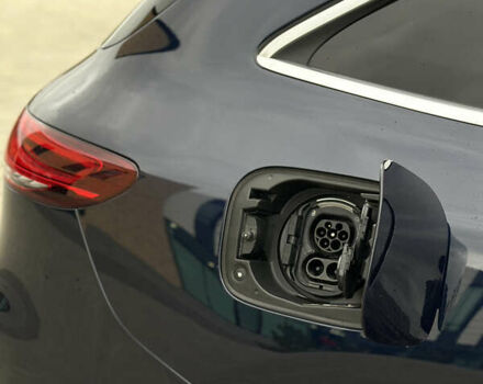 Синій Мерседес EQC, об'ємом двигуна 0 л та пробігом 130 тис. км за 31500 $, фото 23 на Automoto.ua