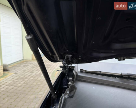 Синій Мерседес EQC, об'ємом двигуна 0 л та пробігом 90 тис. км за 33000 $, фото 131 на Automoto.ua