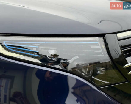 Синій Мерседес EQC, об'ємом двигуна 0 л та пробігом 90 тис. км за 33000 $, фото 13 на Automoto.ua