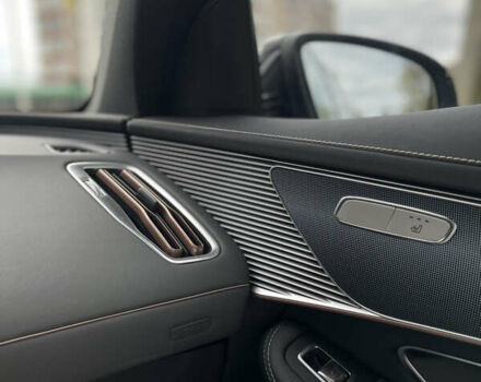 Синій Мерседес EQC, об'ємом двигуна 0 л та пробігом 130 тис. км за 31500 $, фото 17 на Automoto.ua