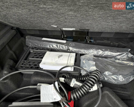 Синій Мерседес EQC, об'ємом двигуна 0 л та пробігом 90 тис. км за 33000 $, фото 121 на Automoto.ua