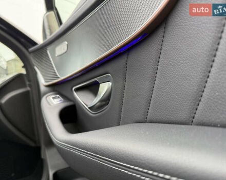 Синій Мерседес EQC, об'ємом двигуна 0 л та пробігом 90 тис. км за 33000 $, фото 97 на Automoto.ua