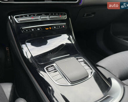 Синій Мерседес EQC, об'ємом двигуна 0 л та пробігом 90 тис. км за 33000 $, фото 74 на Automoto.ua