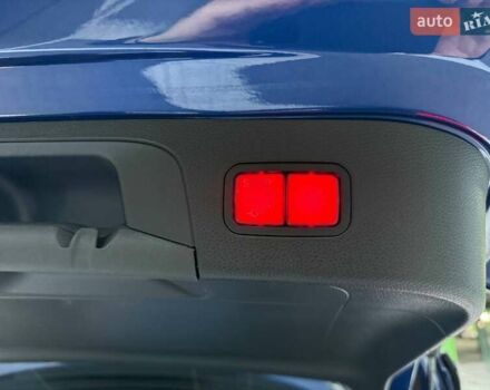 Синий Мерседес EQC, объемом двигателя 0 л и пробегом 38 тыс. км за 38490 $, фото 9 на Automoto.ua