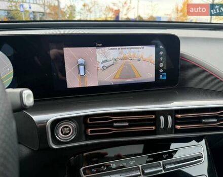 Синий Мерседес EQC, объемом двигателя 0 л и пробегом 40 тыс. км за 37990 $, фото 27 на Automoto.ua