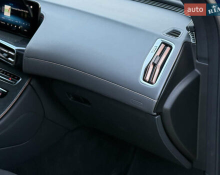 Синий Мерседес EQC, объемом двигателя 0 л и пробегом 119 тыс. км за 34900 $, фото 45 на Automoto.ua