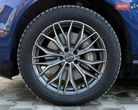 Синий Мерседес EQC, объемом двигателя 0 л и пробегом 119 тыс. км за 34900 $, фото 71 на Automoto.ua