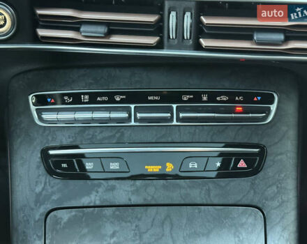 Синий Мерседес EQC, объемом двигателя 0 л и пробегом 119 тыс. км за 34900 $, фото 50 на Automoto.ua