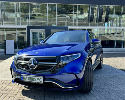 Синий Мерседес EQC, объемом двигателя 0 л и пробегом 37 тыс. км за 45000 $, фото 1 на Automoto.ua