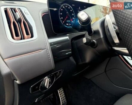 Синий Мерседес EQC, объемом двигателя 0 л и пробегом 40 тыс. км за 37990 $, фото 19 на Automoto.ua