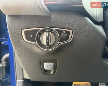 Синий Мерседес EQC, объемом двигателя 0 л и пробегом 40 тыс. км за 37990 $, фото 18 на Automoto.ua