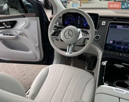 Синий Мерседес EQC, объемом двигателя 0 л и пробегом 15 тыс. км за 49890 $, фото 31 на Automoto.ua