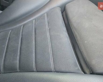 Зеленый Мерседес EQC, объемом двигателя 0 л и пробегом 100 тыс. км за 29850 $, фото 5 на Automoto.ua