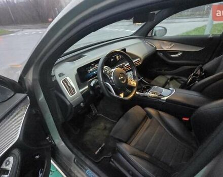 Зеленый Мерседес EQC, объемом двигателя 0 л и пробегом 100 тыс. км за 29850 $, фото 2 на Automoto.ua