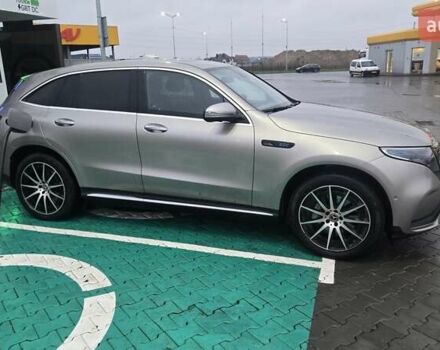 Зеленый Мерседес EQC, объемом двигателя 0 л и пробегом 100 тыс. км за 29850 $, фото 1 на Automoto.ua