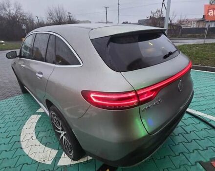 Зеленый Мерседес EQC, объемом двигателя 0 л и пробегом 100 тыс. км за 29850 $, фото 7 на Automoto.ua