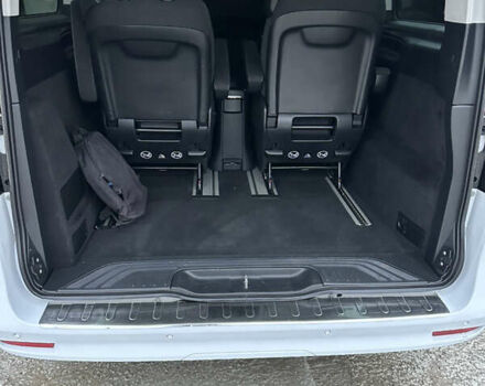 Белый Мерседес EQV, объемом двигателя 0 л и пробегом 70 тыс. км за 37900 $, фото 13 на Automoto.ua