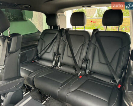 Белый Мерседес EQV, объемом двигателя 0 л и пробегом 165 тыс. км за 37900 $, фото 20 на Automoto.ua