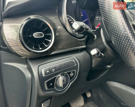 Белый Мерседес EQV, объемом двигателя 0 л и пробегом 165 тыс. км за 37900 $, фото 9 на Automoto.ua