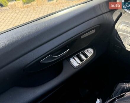 Мерседес EQV 2023 в Косове на Automoto.ua Белый Мерседес EQV, объемом двигателя 0 л и пробегом 55 тыс. км за 55000 $, фото 10 на Automoto.ua