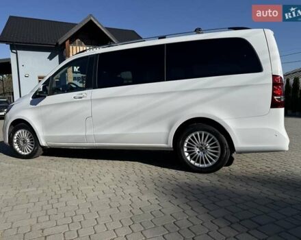 Мерседес EQV 2023 в Косове на Automoto.ua Белый Мерседес EQV, объемом двигателя 0 л и пробегом 55 тыс. км за 55000 $, фото 1 на Automoto.ua