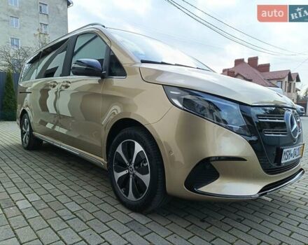 Бежевый Мерседес EQV, объемом двигателя 0 л и пробегом 2 тыс. км за 68000 $, фото 11 на Automoto.ua