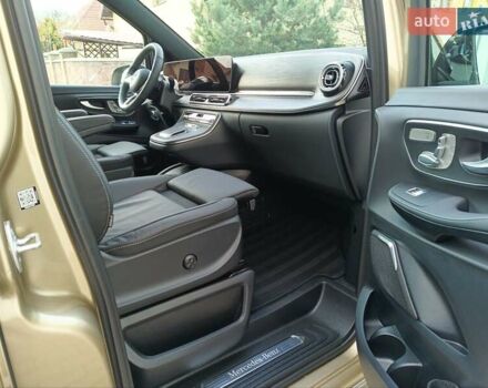 Бежевый Мерседес EQV, объемом двигателя 0 л и пробегом 2 тыс. км за 68000 $, фото 19 на Automoto.ua